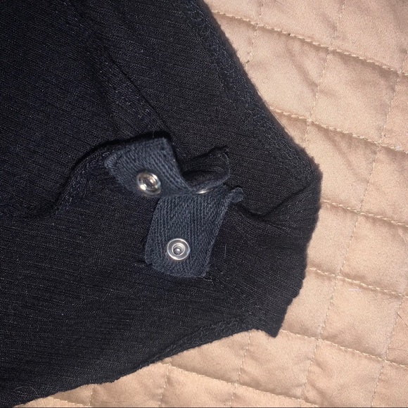 Black short sleeve bodysuit - Picture 3 of 4